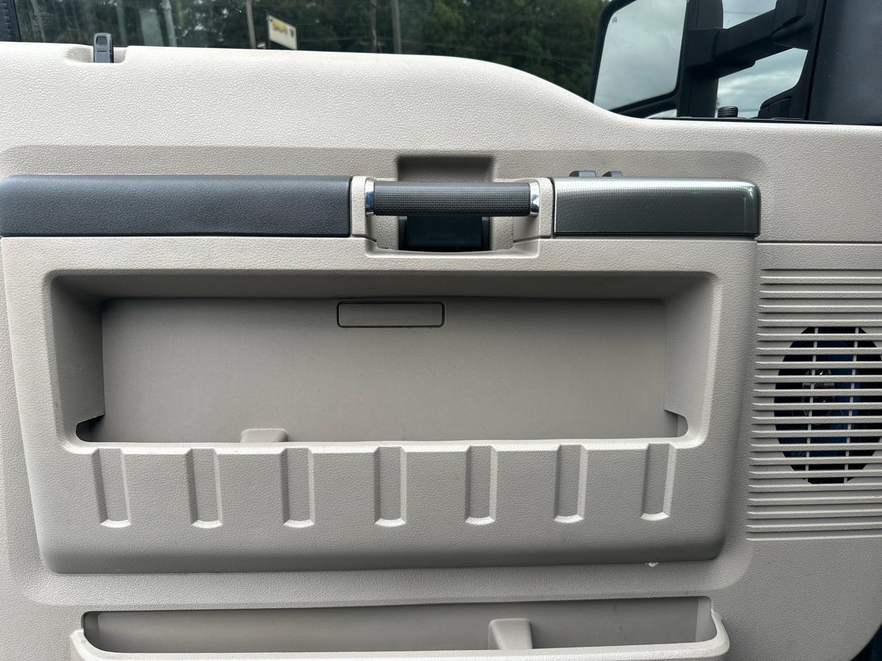 Ford F-250 SD XLT Crew Cab Long Bed 4WD 2009
