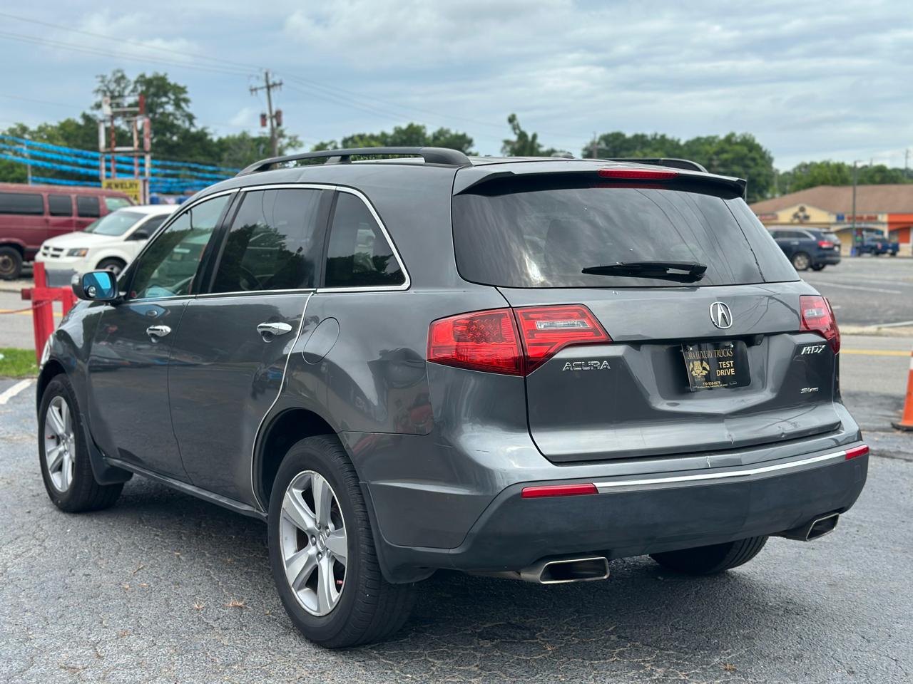 Acura MDX 6-Spd AT w/Tech Package 2011