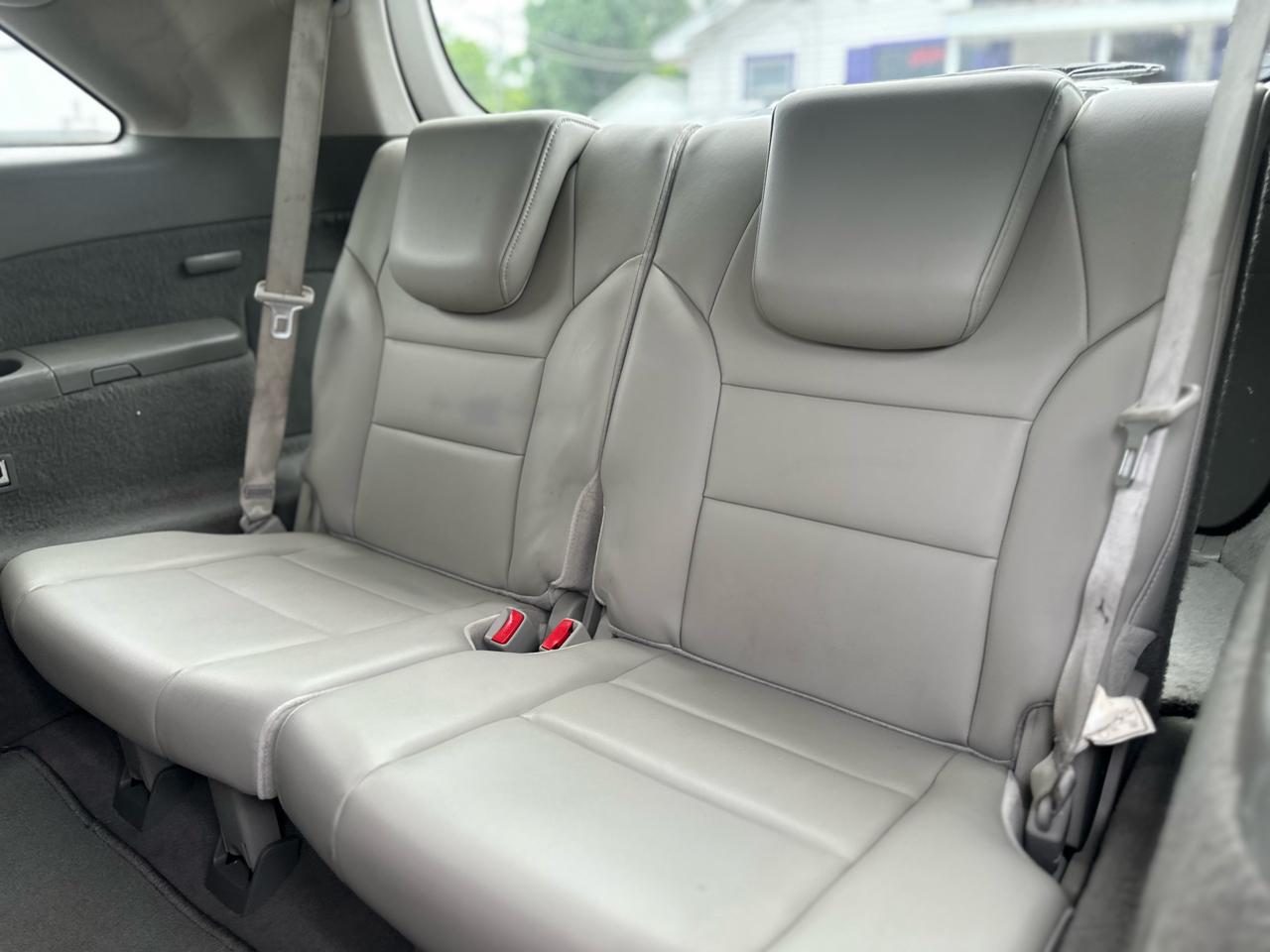 Acura MDX 6-Spd AT w/Tech Package 2011