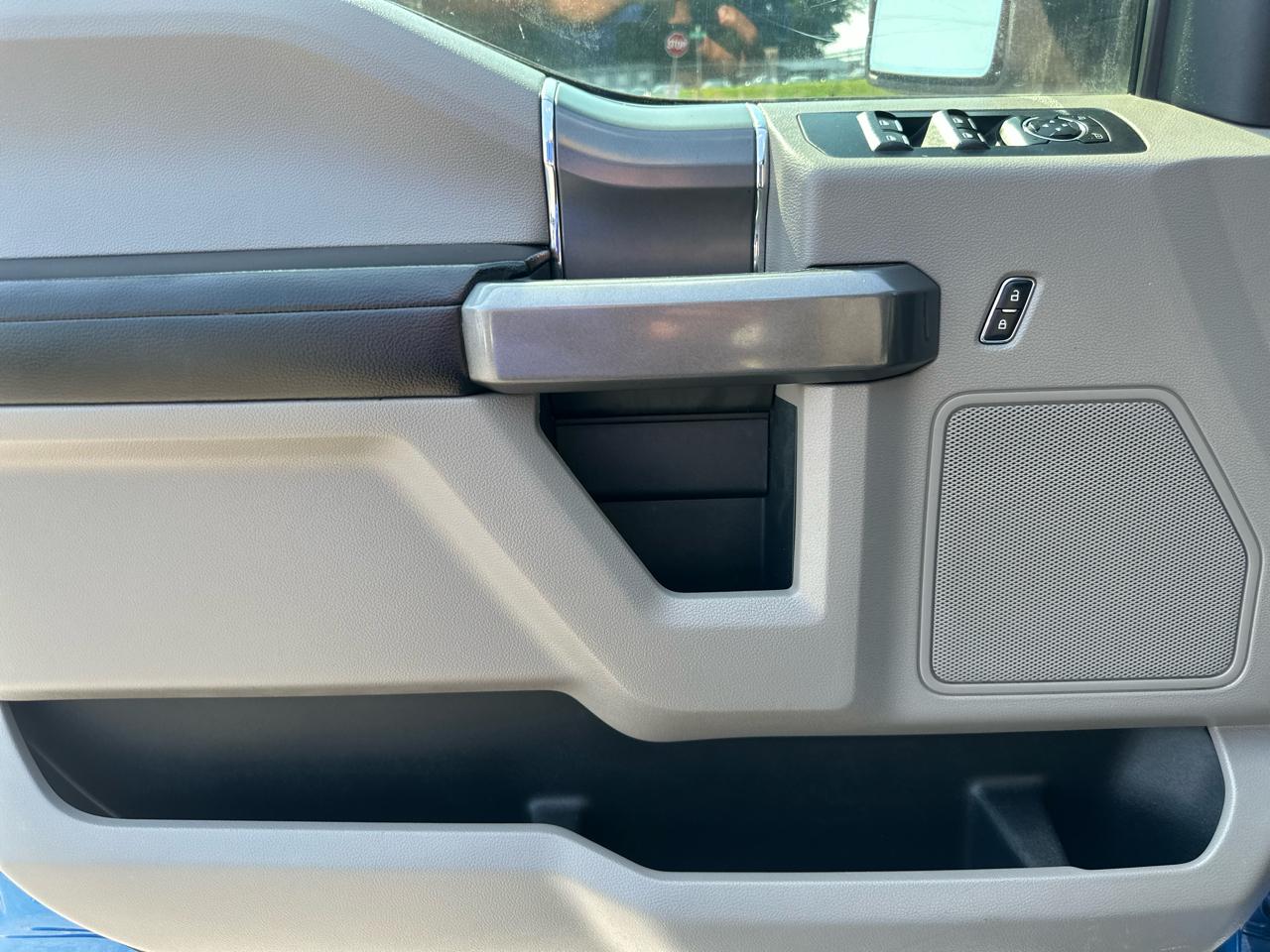 Ford F-150 XLT 2WD 2015