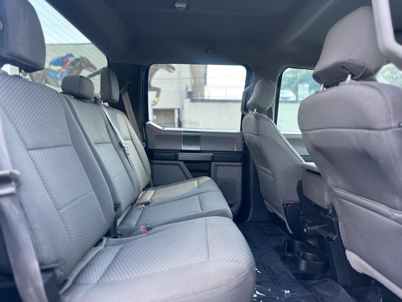 Ford F-150 XLT 2WD 2015