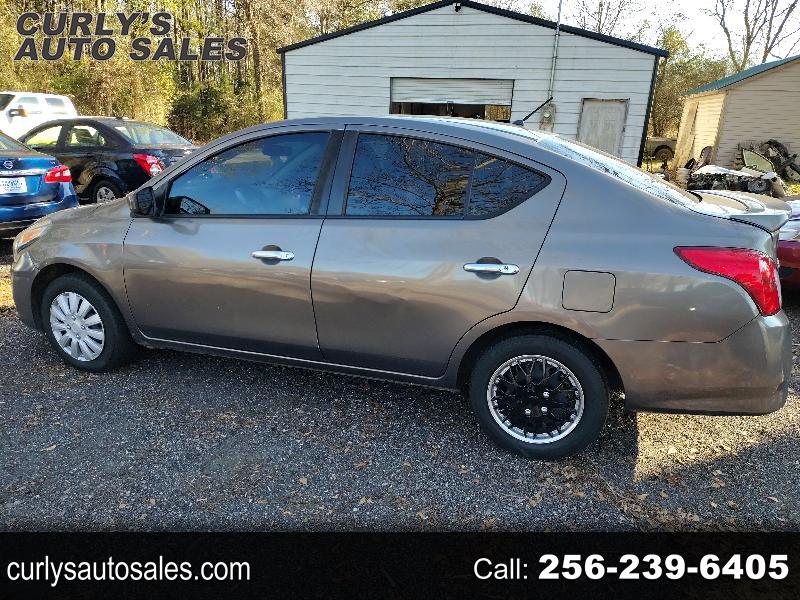 Nissan Versa 1.6 S 5M 2017