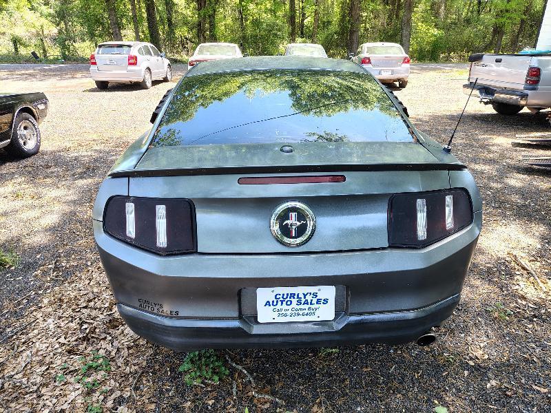 Ford Mustang V6 Coupe 2010