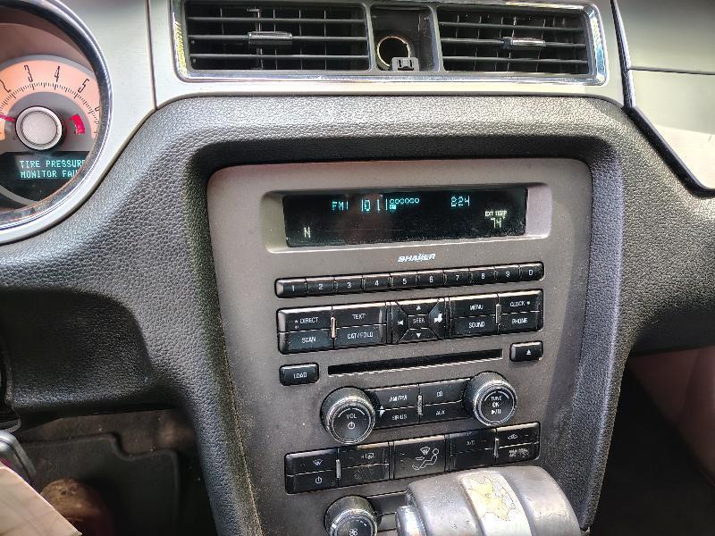 Ford Mustang V6 Coupe 2010