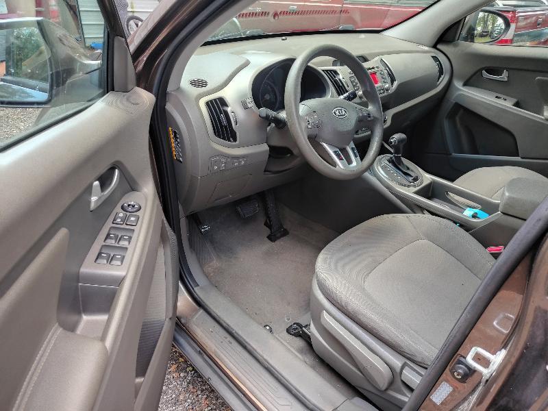 Kia Sportage LX FWD 2011