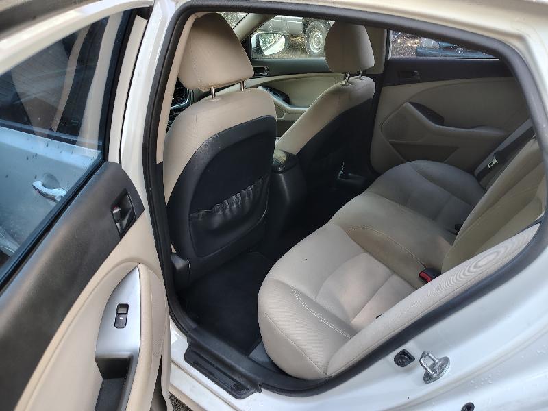 Kia Optima LX 2014