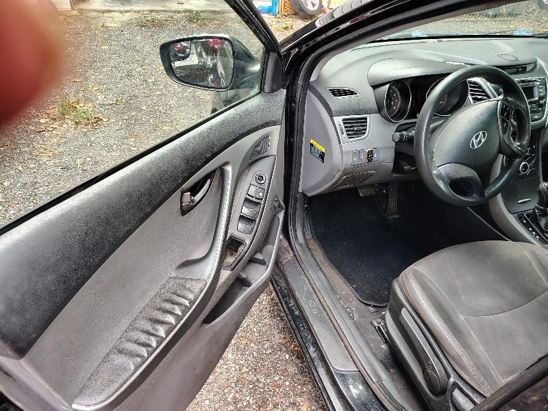 Hyundai Elantra 4dr Sdn Auto 2014