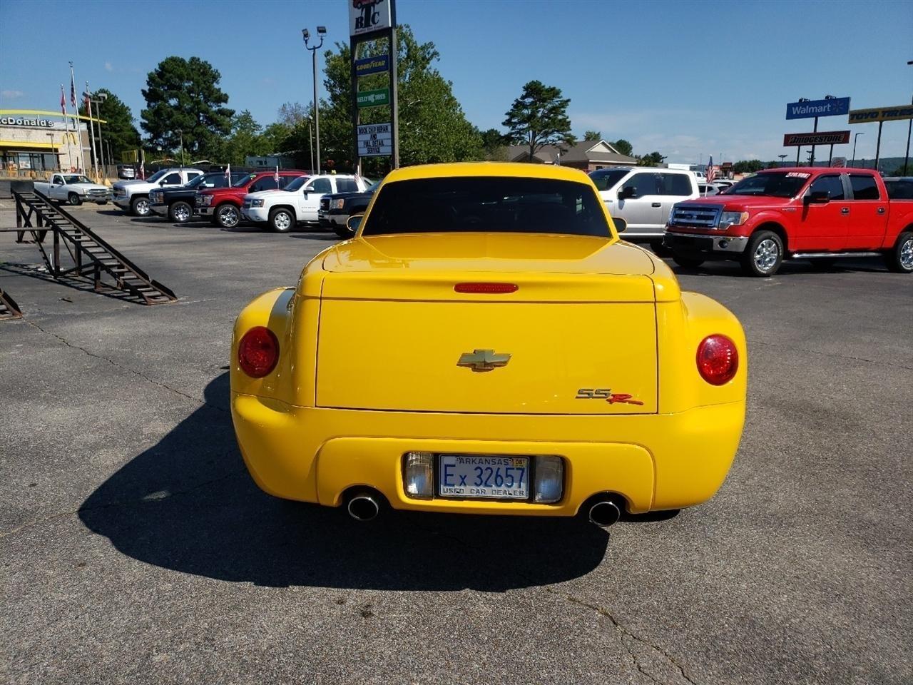 Chevrolet SSR  2003