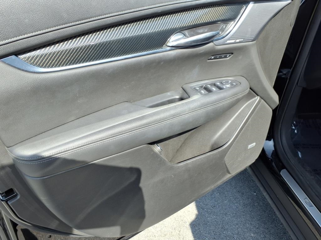 Cadillac XT6  2022 Cadillac XT6  2022