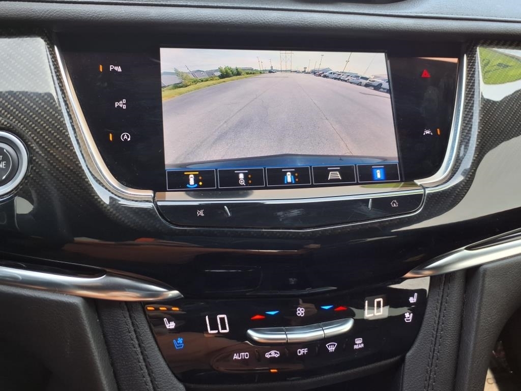 Cadillac XT6  2022 Cadillac XT6  2022