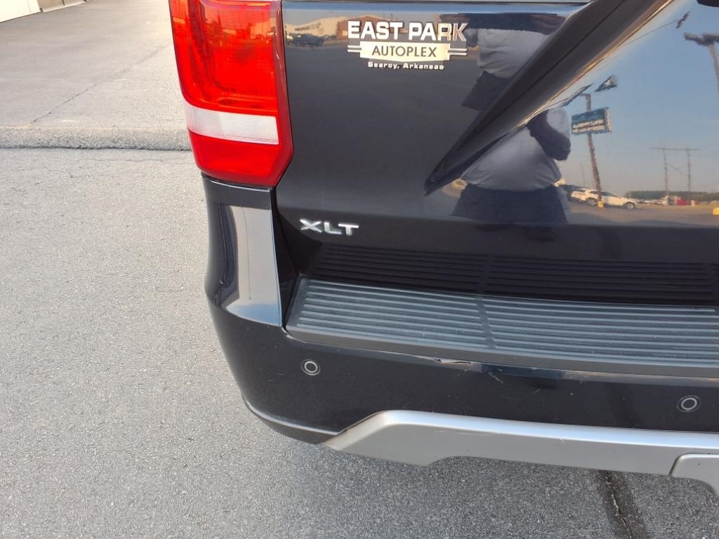 Ford Expedition  2021