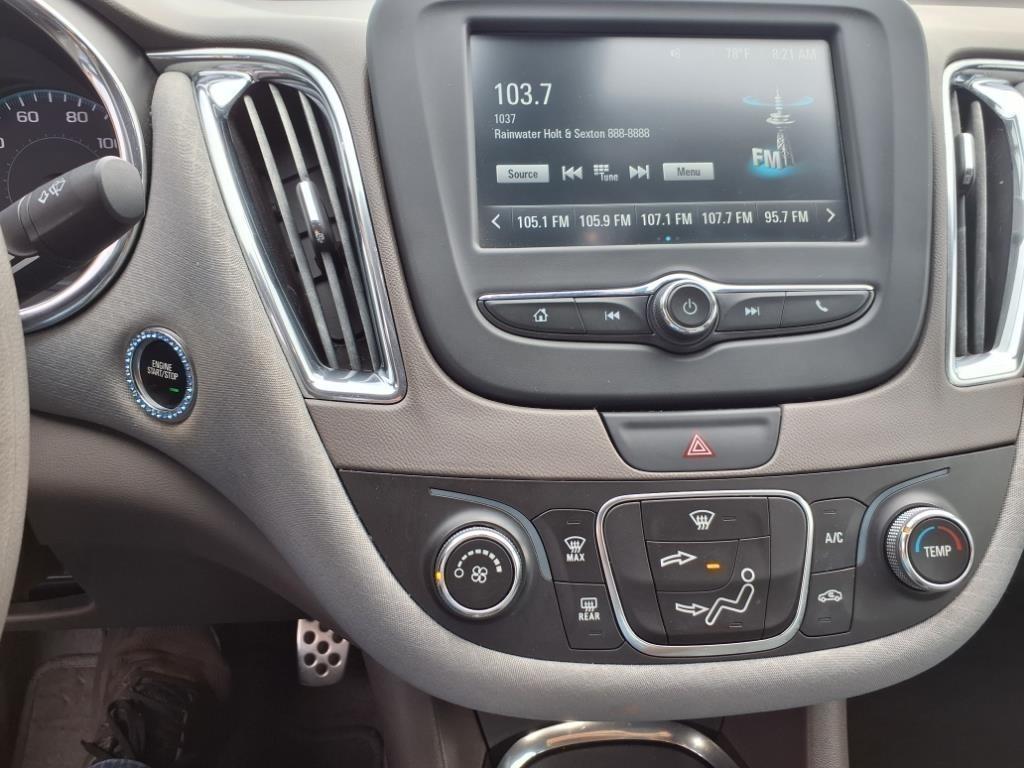 Chevrolet Malibu  2017