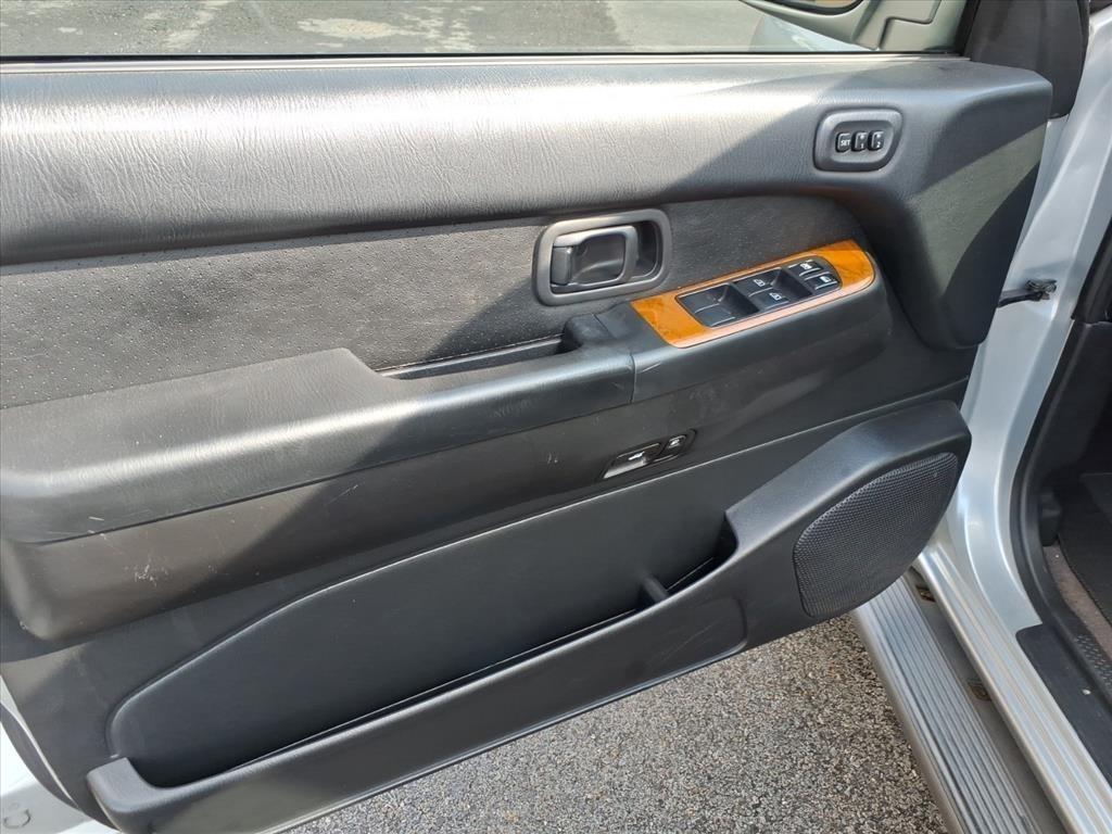 Nissan Pathfinder  2003