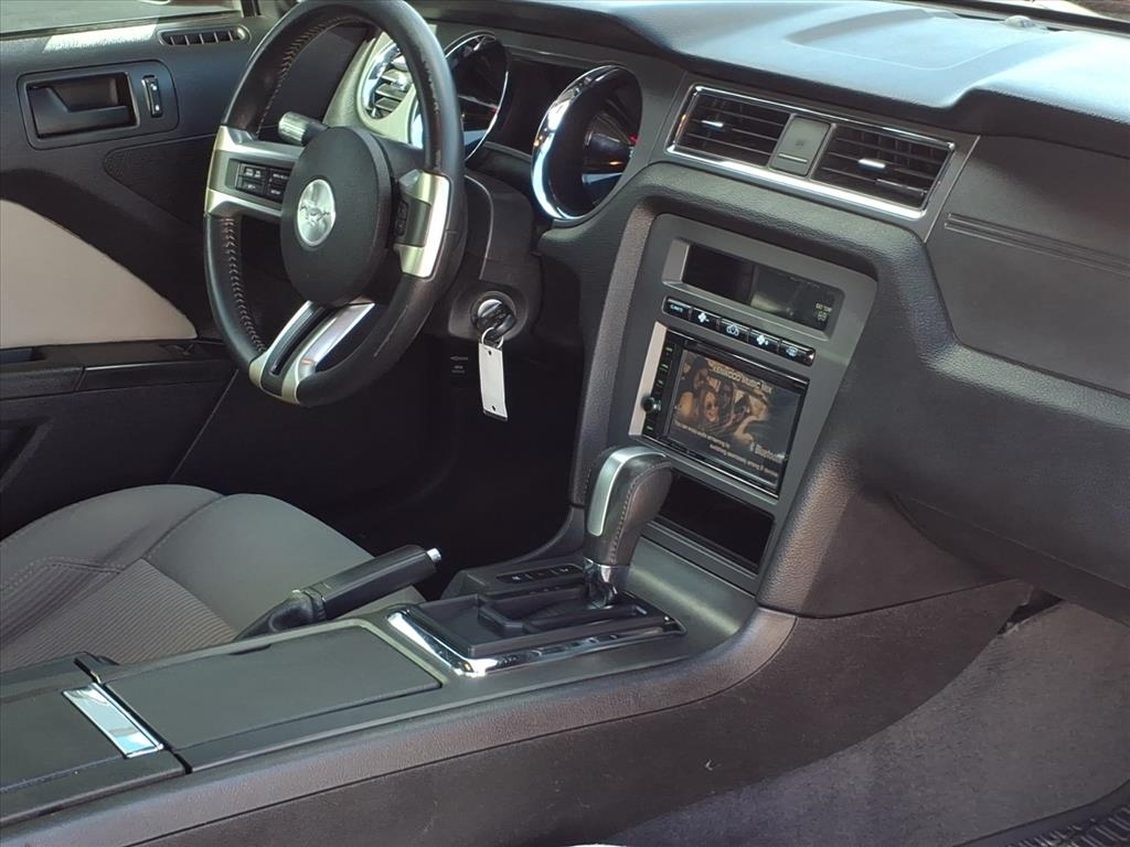 Ford Mustang  2013 Ford Mustang  2013