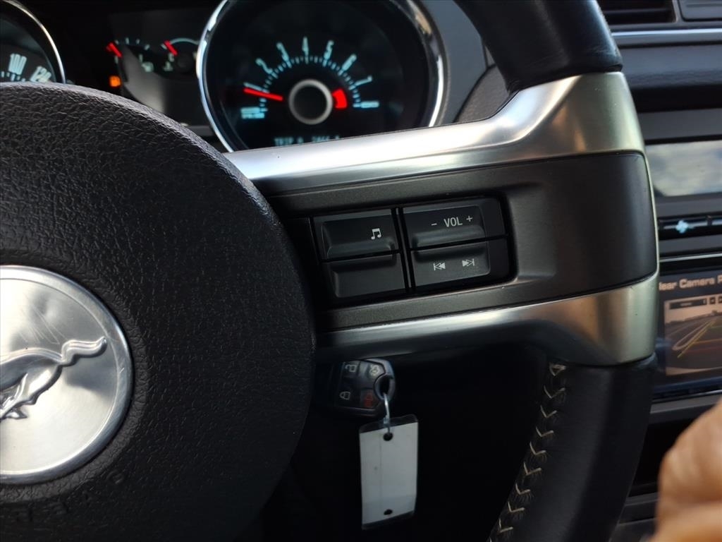 Ford Mustang  2013 Ford Mustang  2013