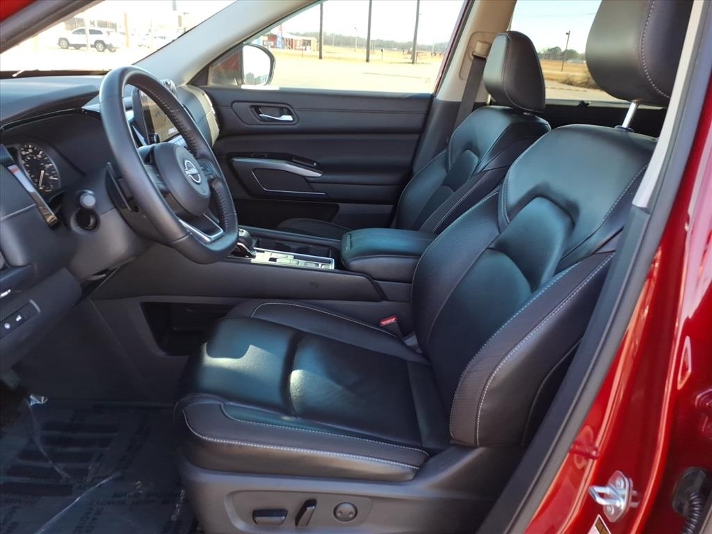 Nissan Pathfinder  2023