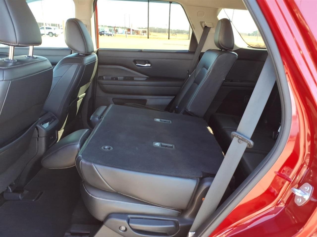 Nissan Pathfinder  2023