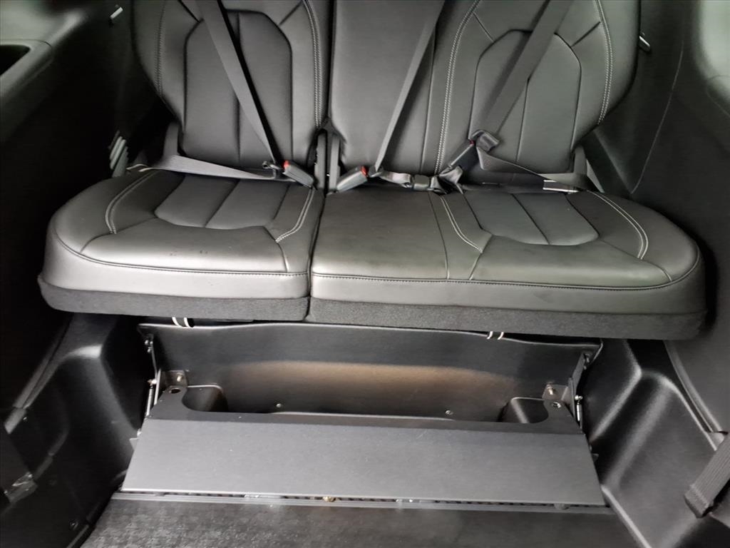 Chrysler Pacifica  2025