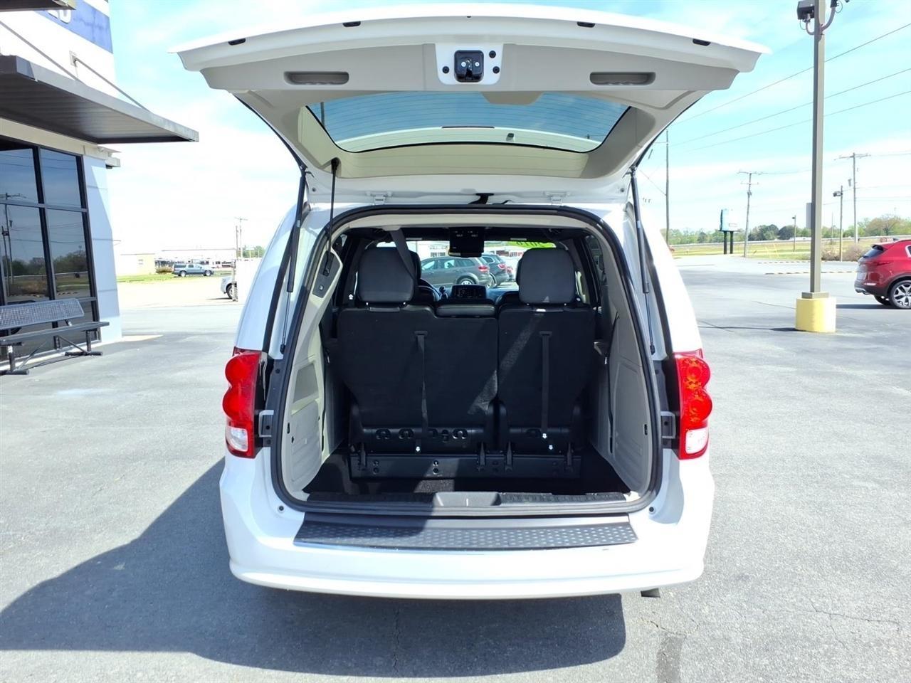 Dodge Grand Caravan  2016