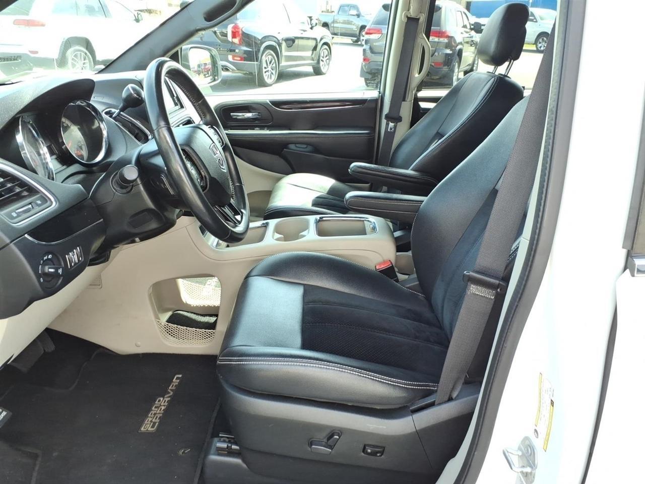 Dodge Grand Caravan  2016