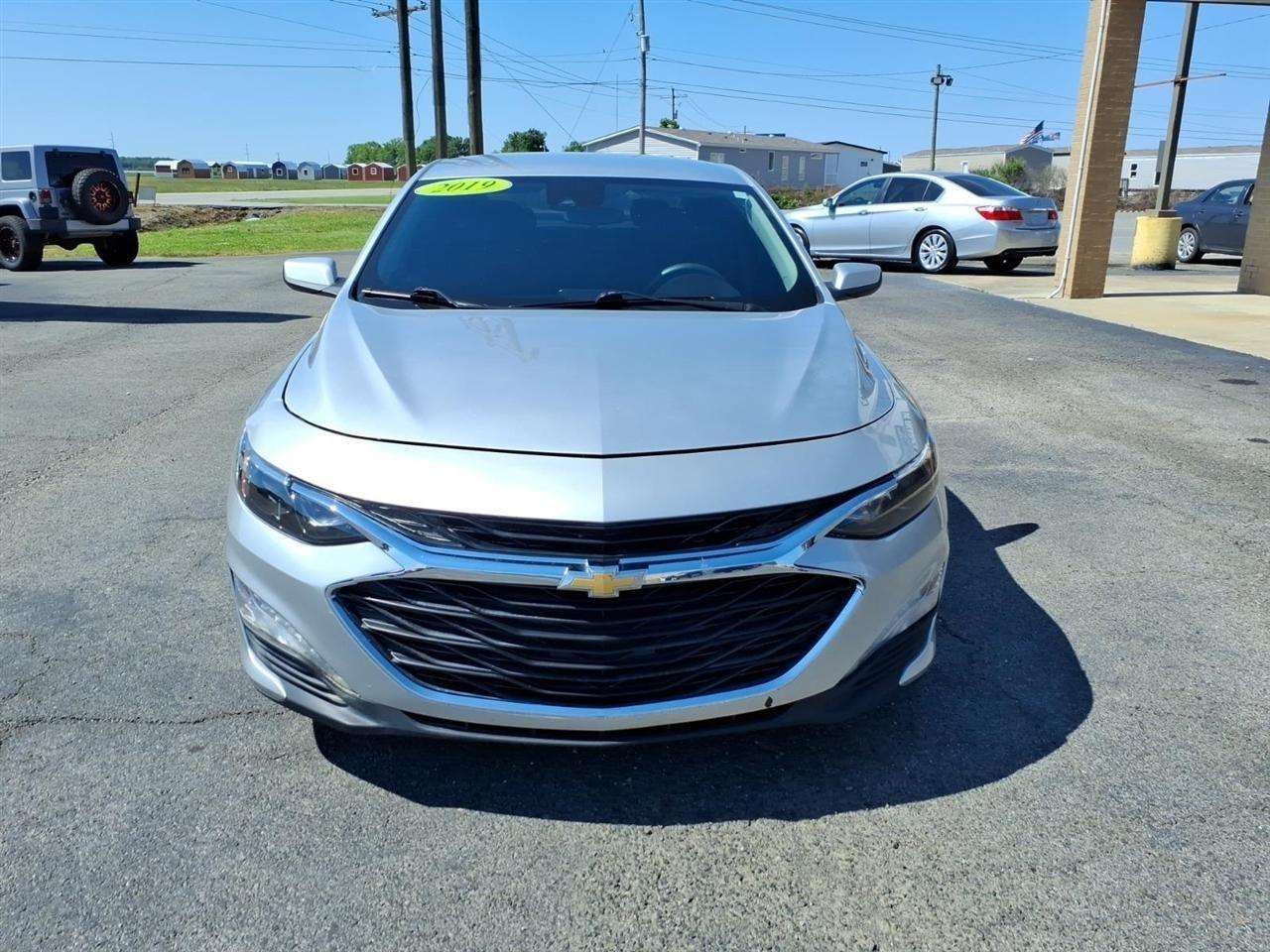 Chevrolet Malibu  2019