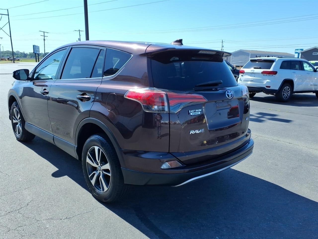Toyota RAV4  2018