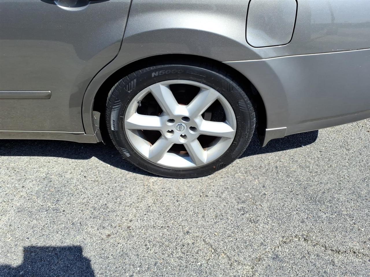 Nissan Maxima  2006