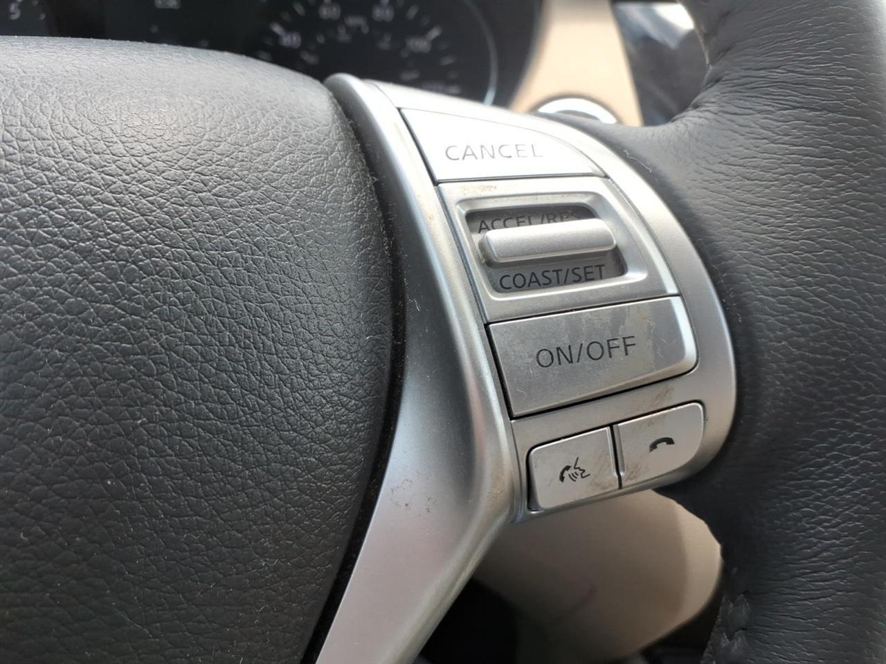 Nissan Rogue  2016