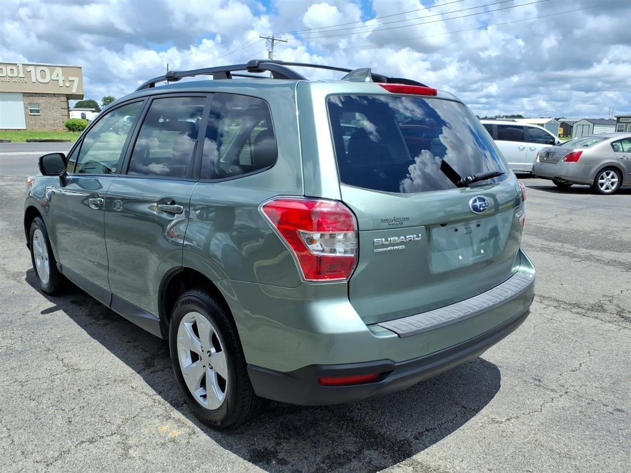 Subaru Forester  2016