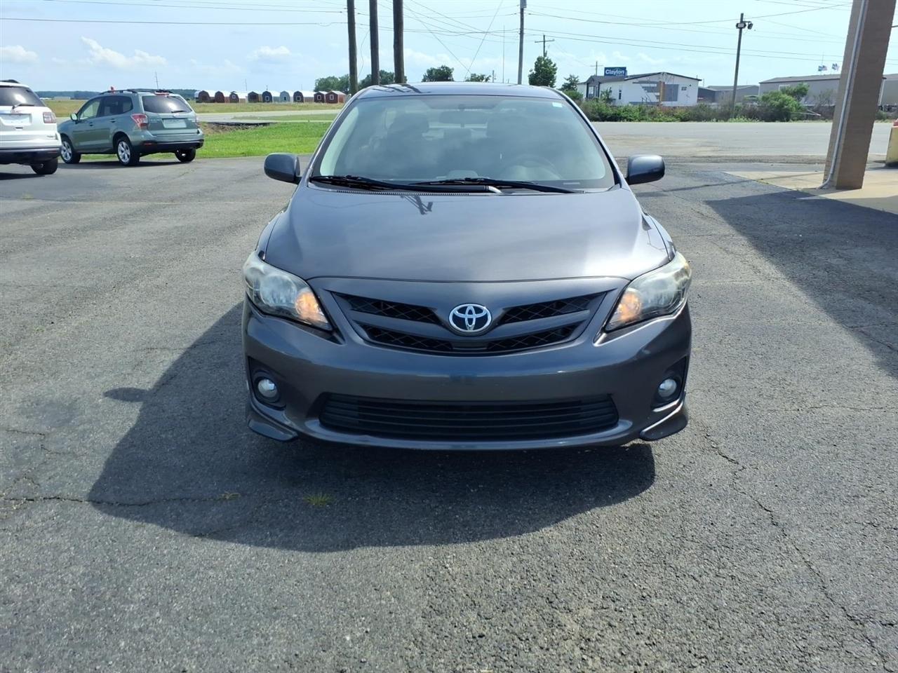 Toyota Corolla  2013