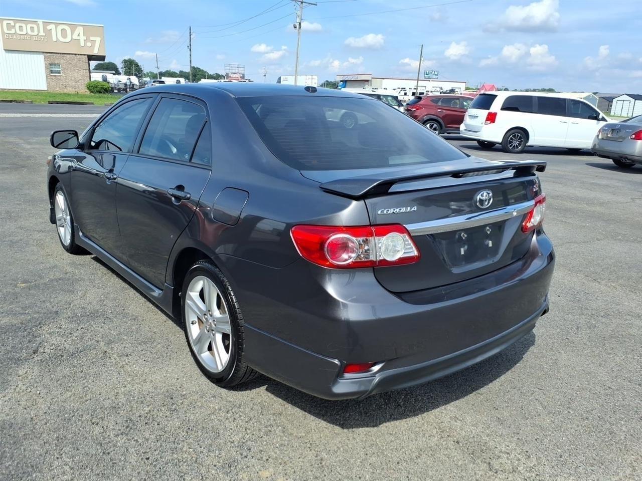 Toyota Corolla  2013