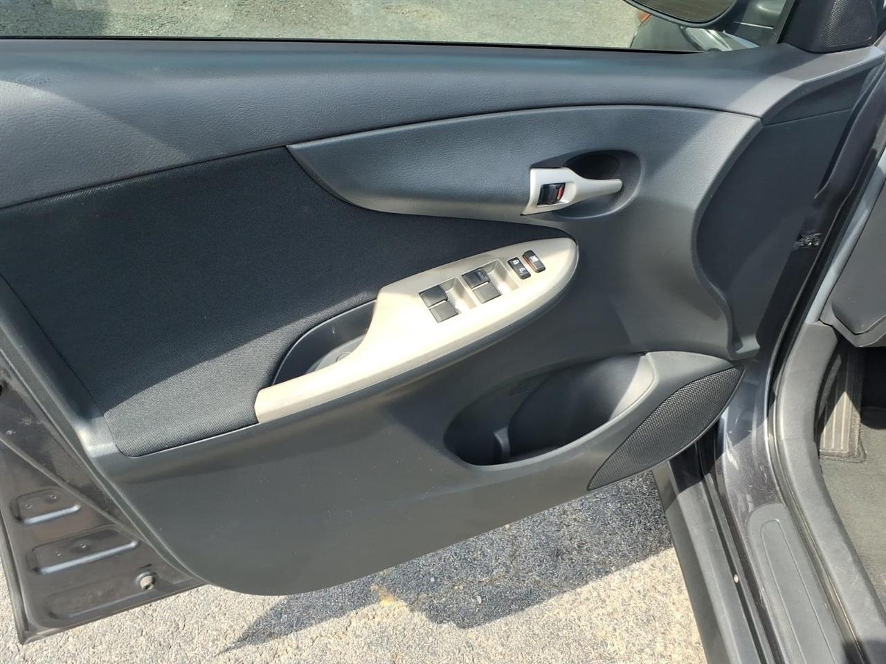 Toyota Corolla  2013