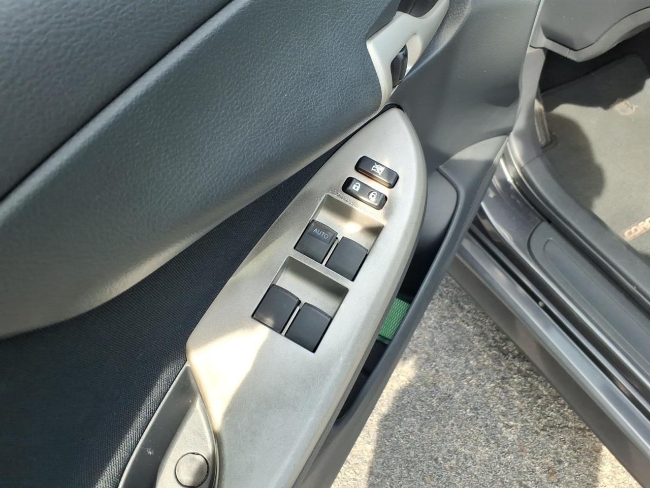 Toyota Corolla  2013