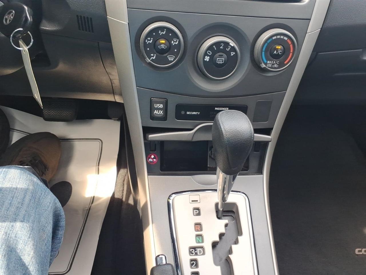 Toyota Corolla  2013