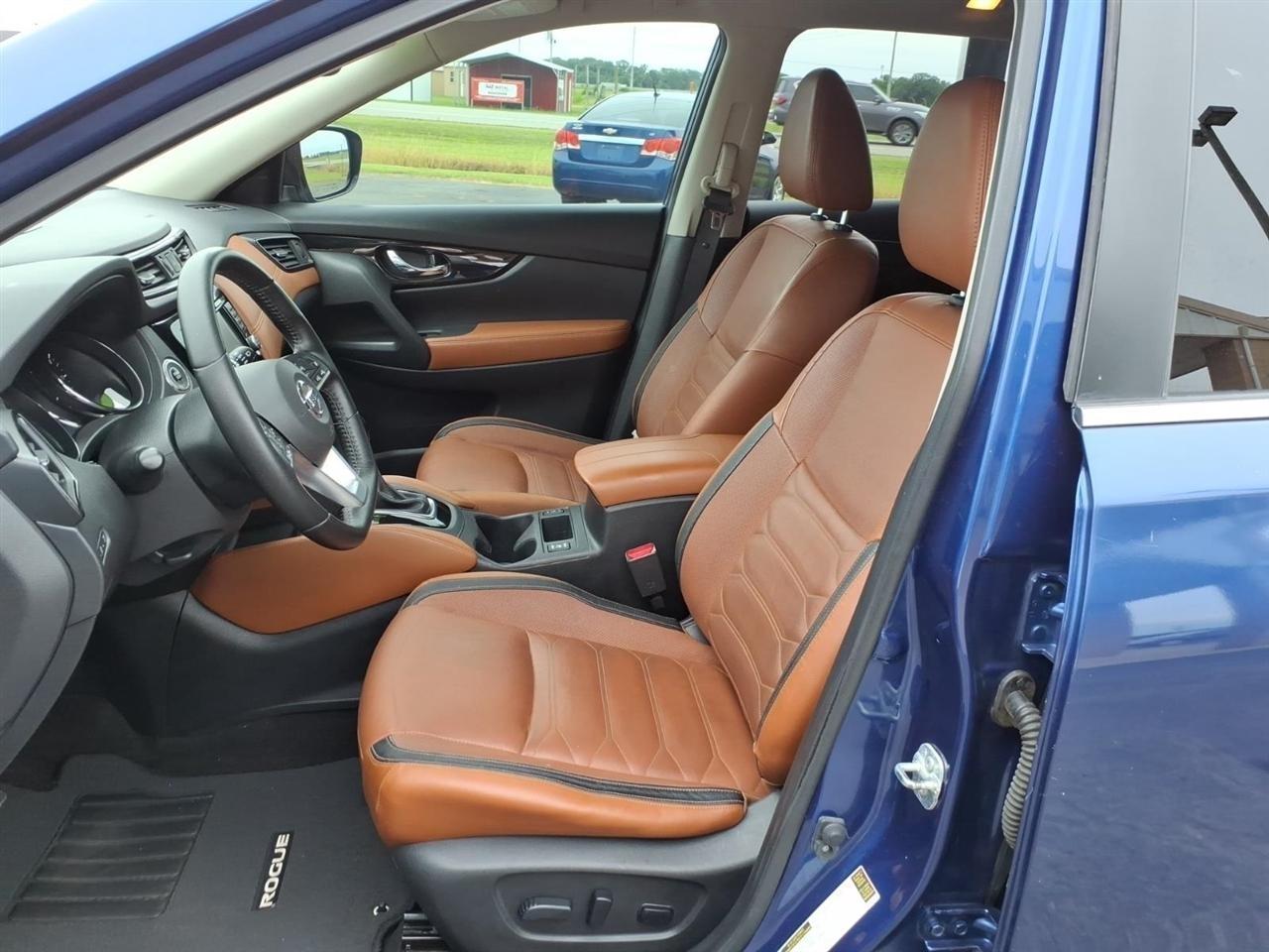 Nissan Rogue  2017