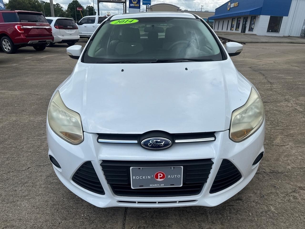 Ford Focus  2014