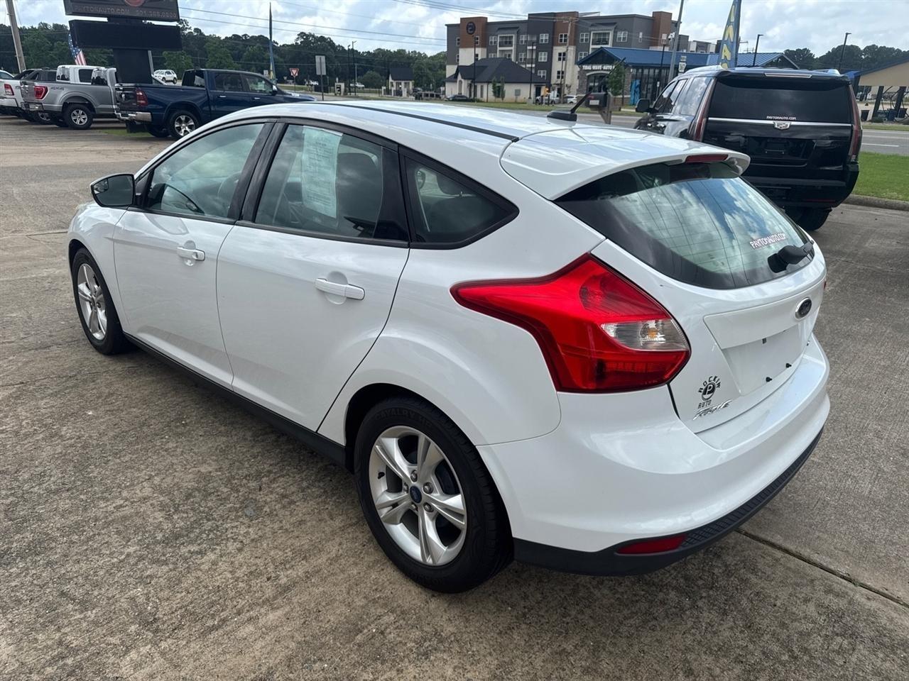Ford Focus  2014