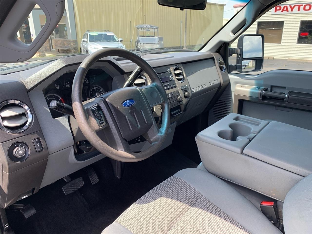 Ford F-250 SD  2011