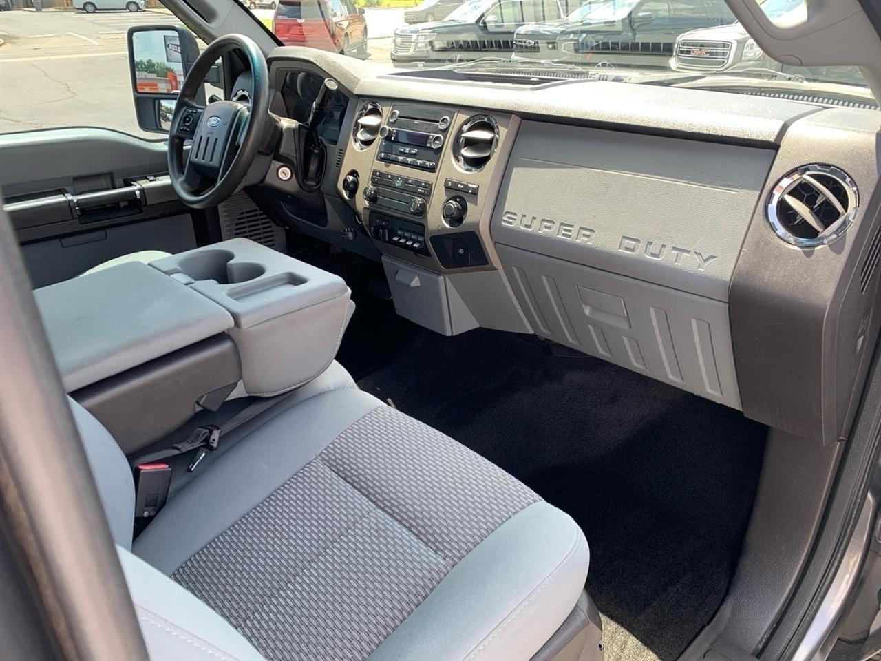 Ford F-250 SD  2011