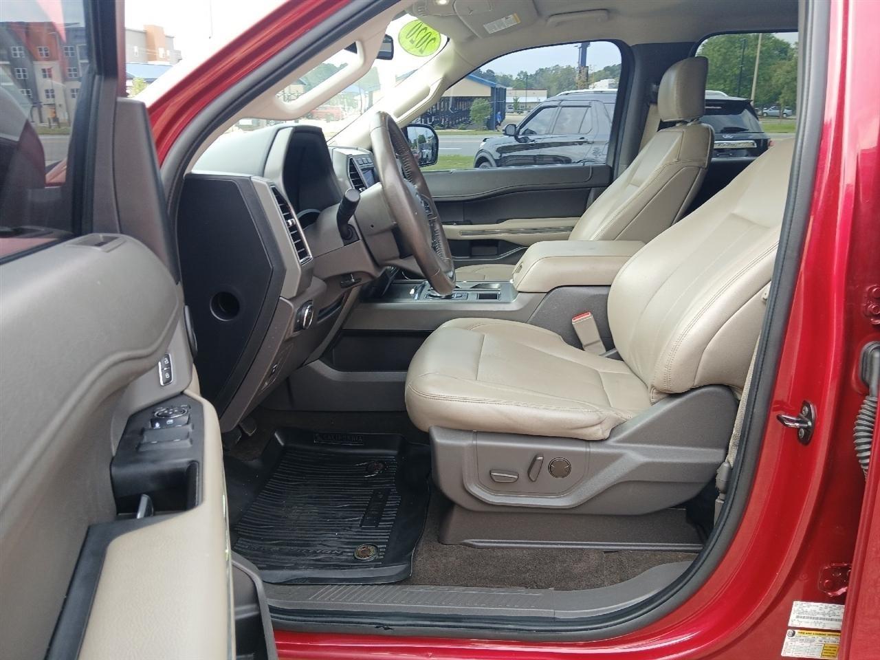 Ford Expedition  2020