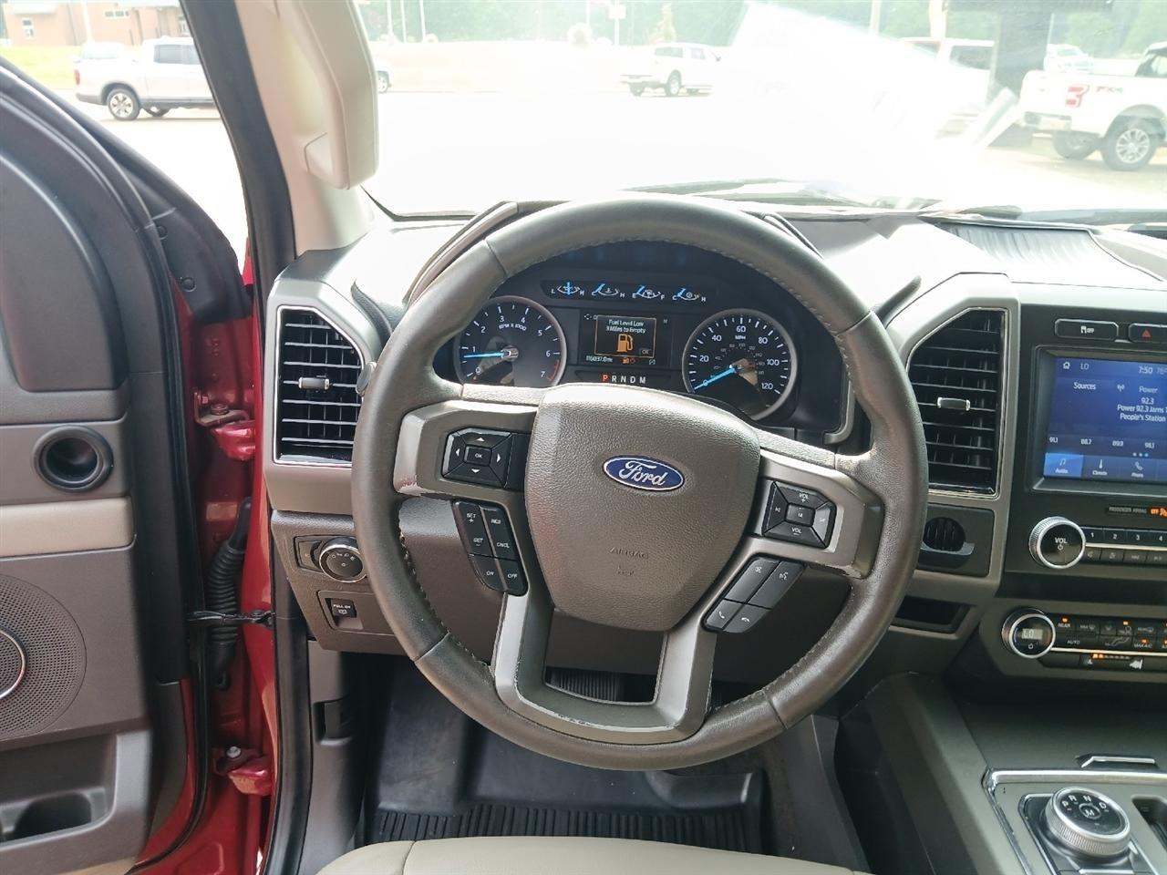 Ford Expedition  2020