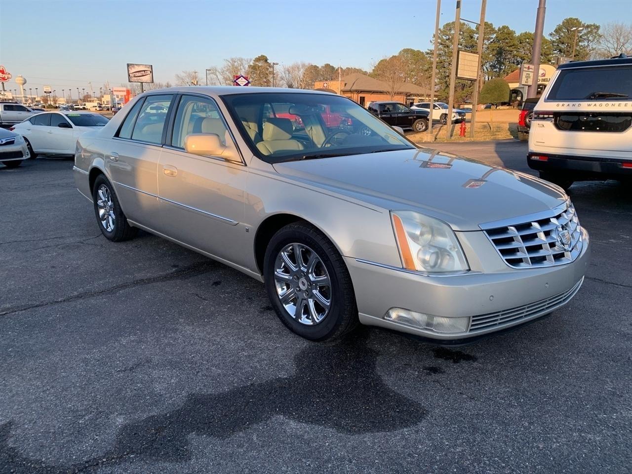 Cadillac DTS  2008