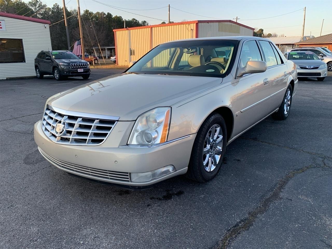 Cadillac DTS  2008