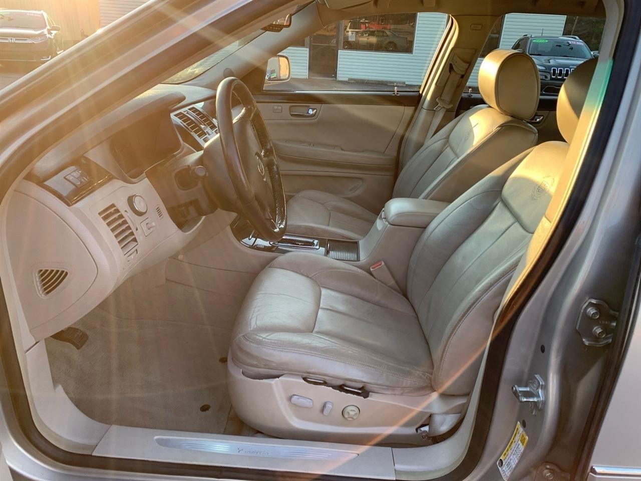 Cadillac DTS  2008