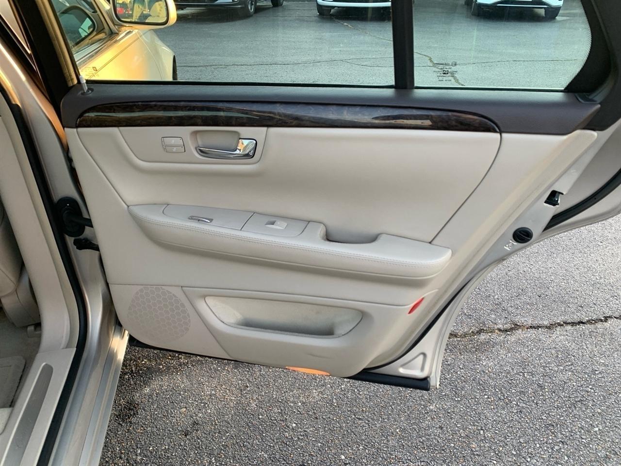 Cadillac DTS  2008
