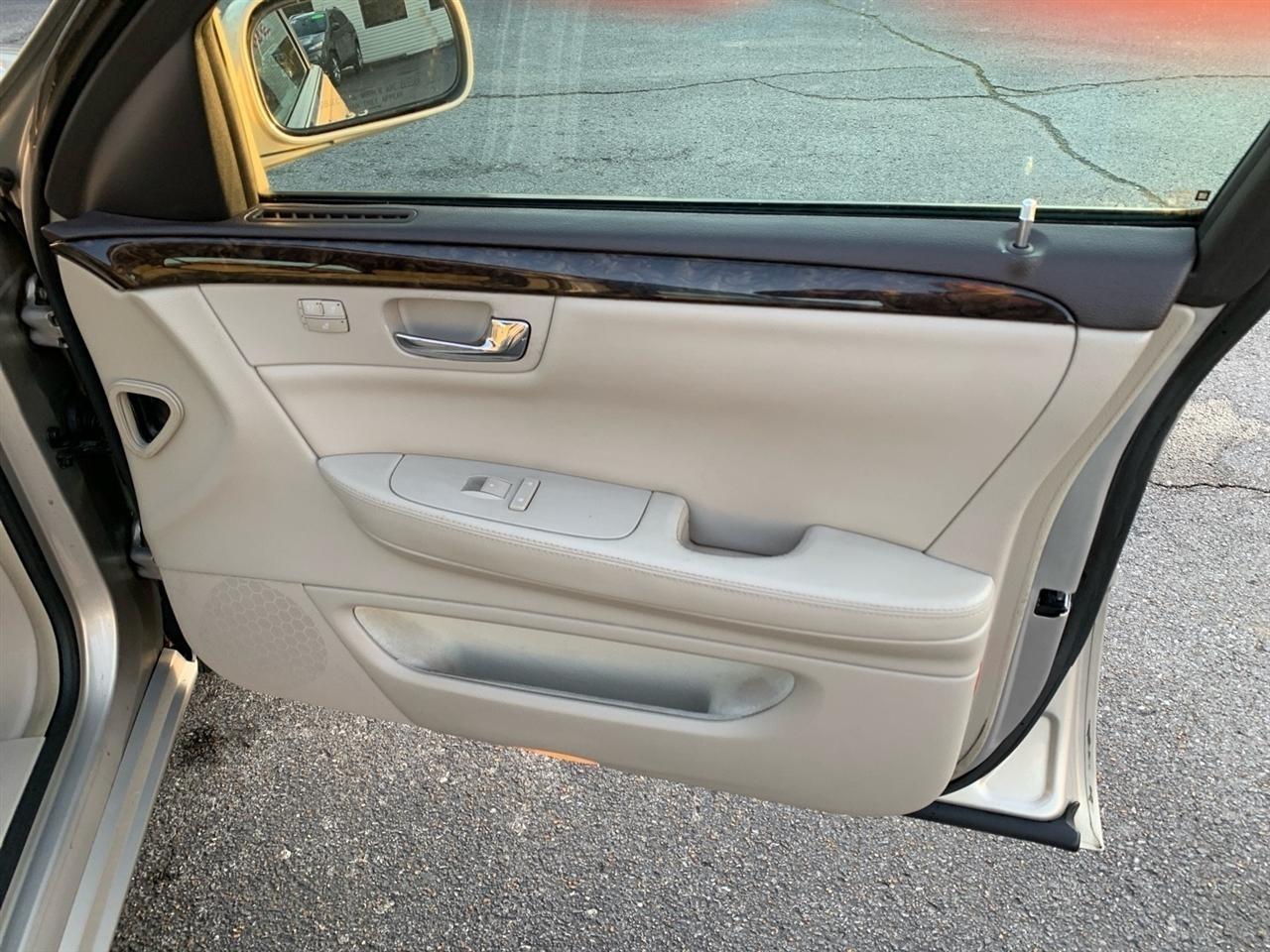Cadillac DTS  2008