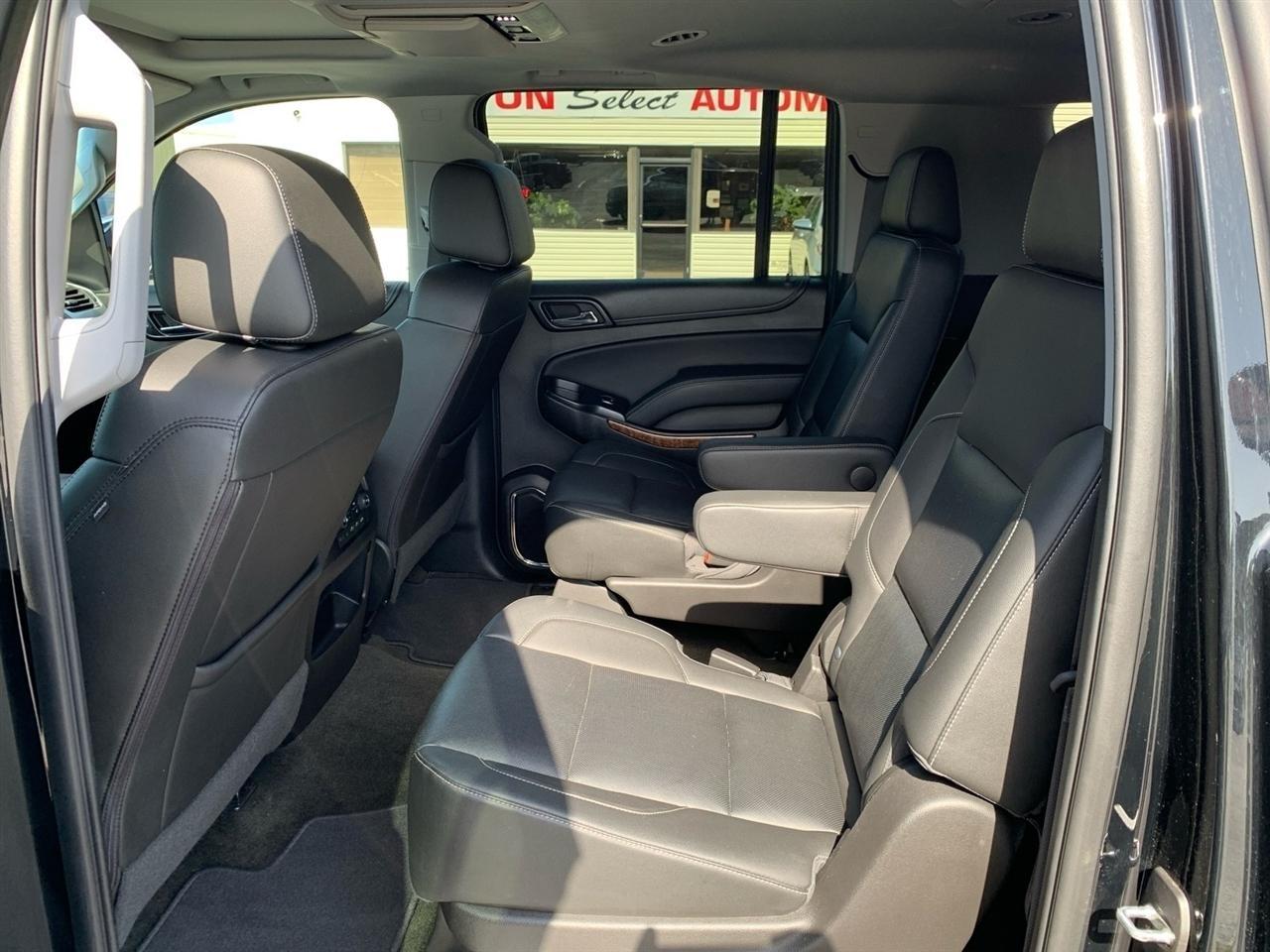 Chevrolet Suburban  2018