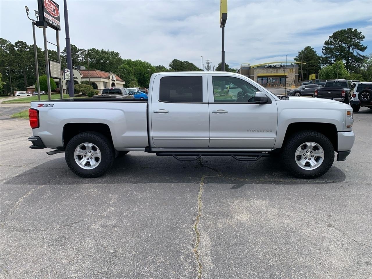 Chevrolet Silverado 1500  2018