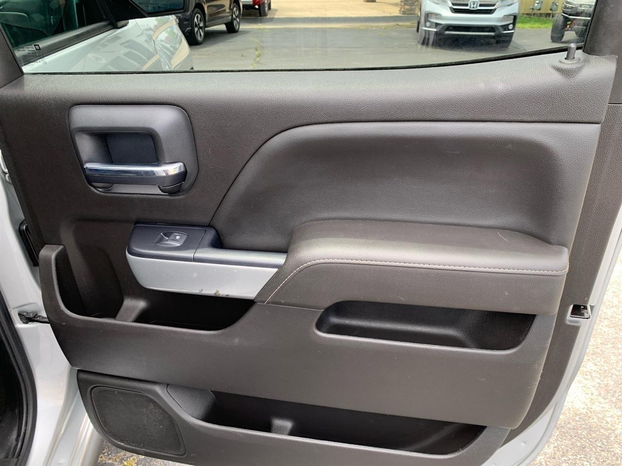 Chevrolet Silverado 1500  2018