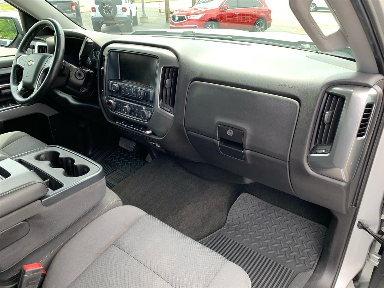 Chevrolet Silverado 1500  2018